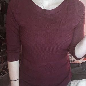 Maroon sweater